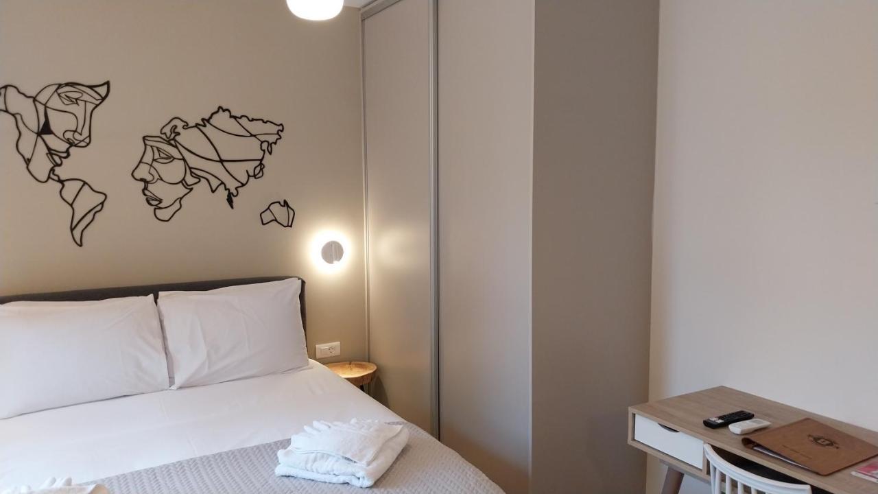 Uni Island - City Heart Suites كاندية المظهر الخارجي الصورة