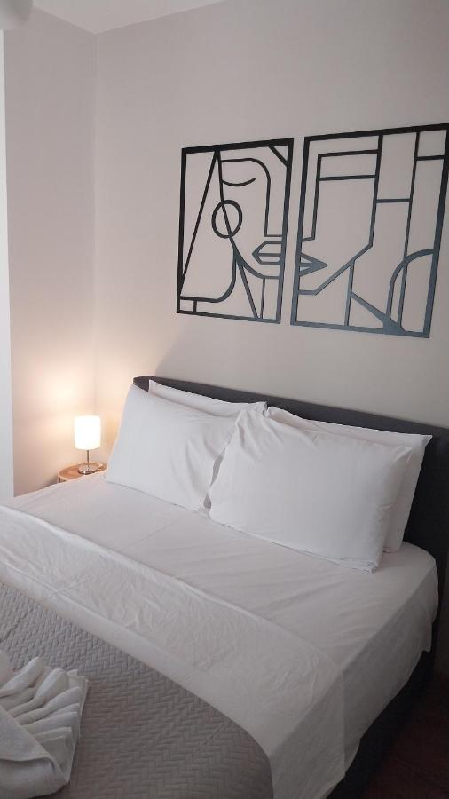 Uni Island - City Heart Suites كاندية المظهر الخارجي الصورة