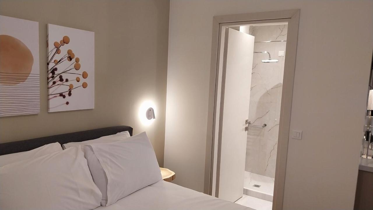 Uni Island - City Heart Suites كاندية المظهر الخارجي الصورة