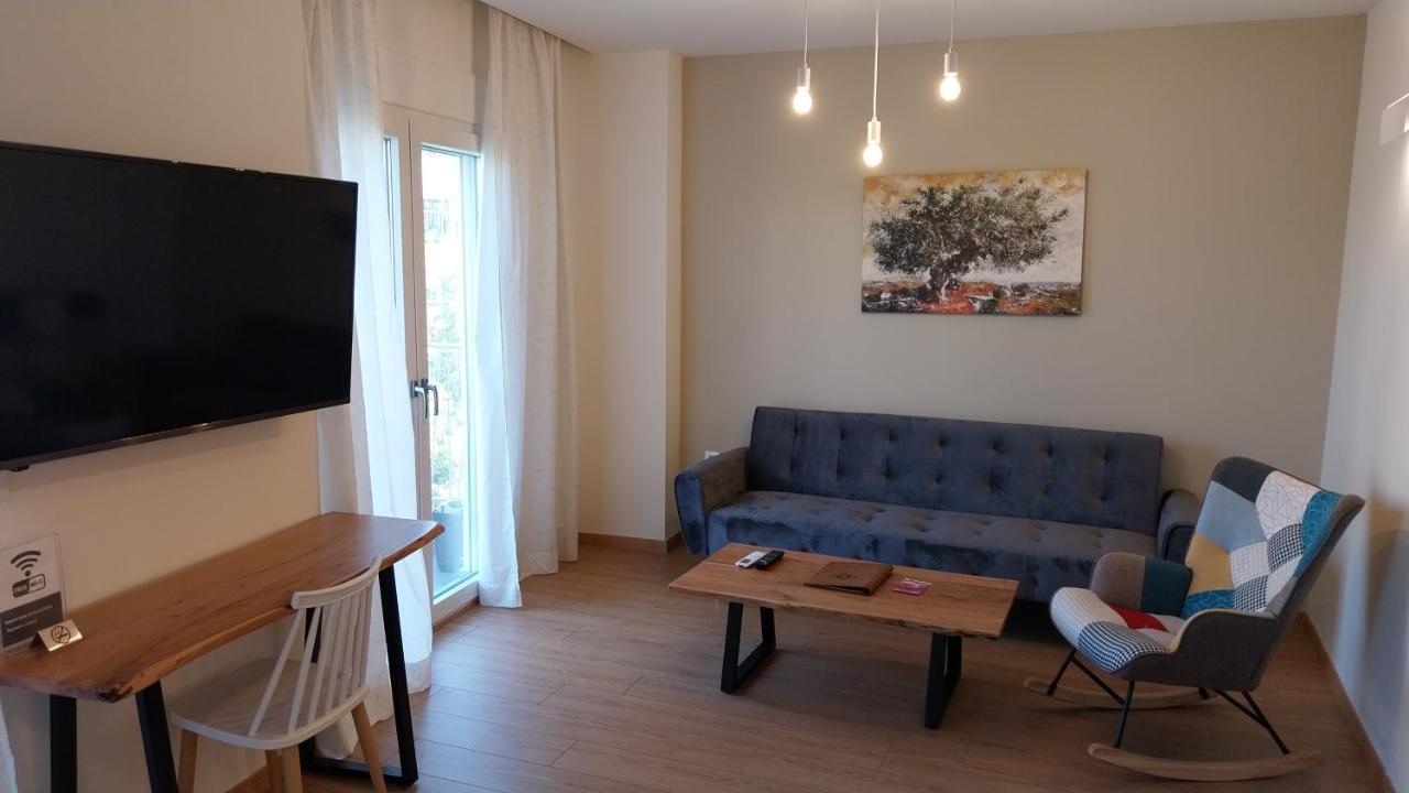 Uni Island - City Heart Suites كاندية المظهر الخارجي الصورة