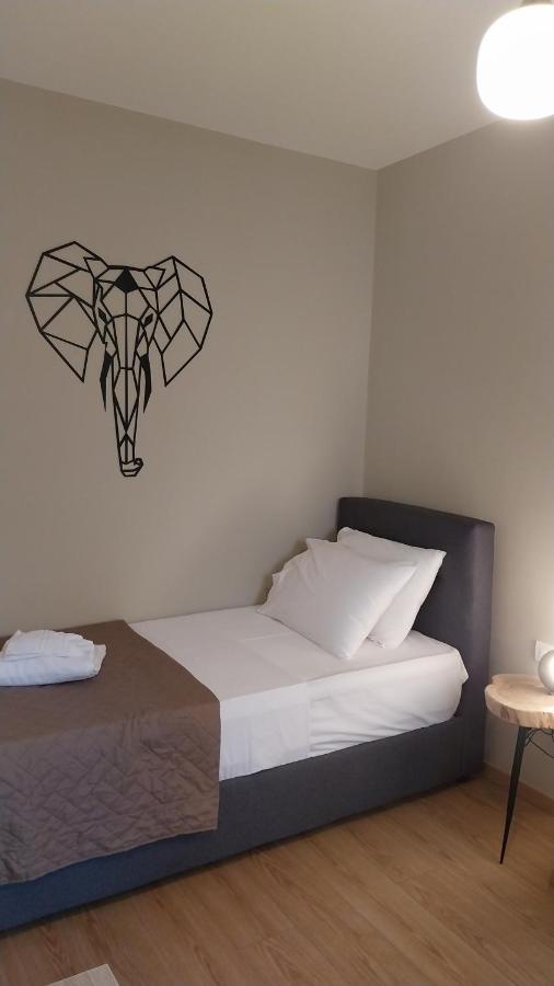 Uni Island - City Heart Suites كاندية المظهر الخارجي الصورة