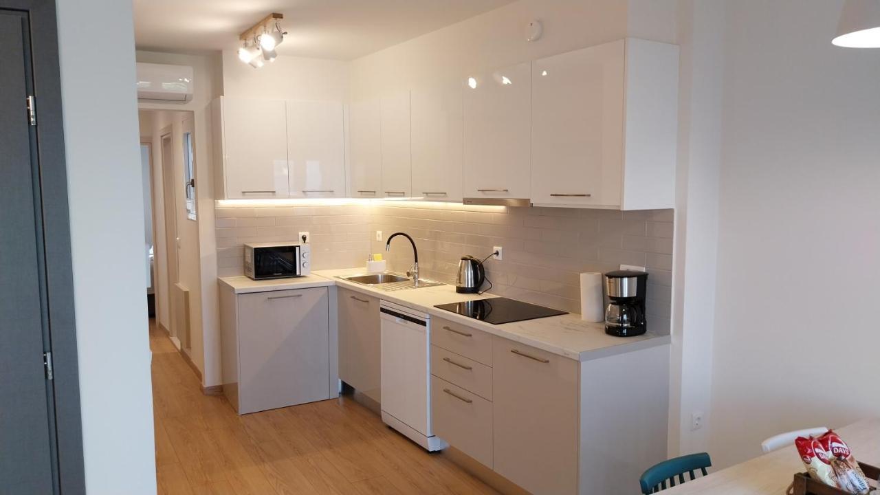 Uni Island - City Heart Suites كاندية المظهر الخارجي الصورة