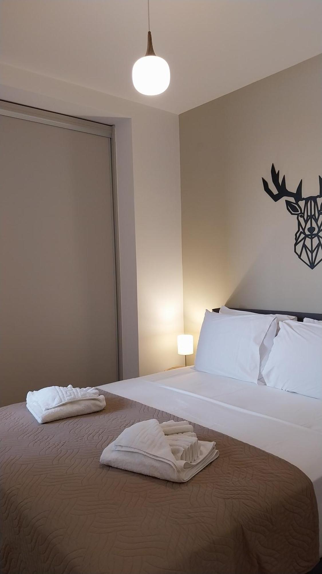Uni Island - City Heart Suites كاندية المظهر الخارجي الصورة