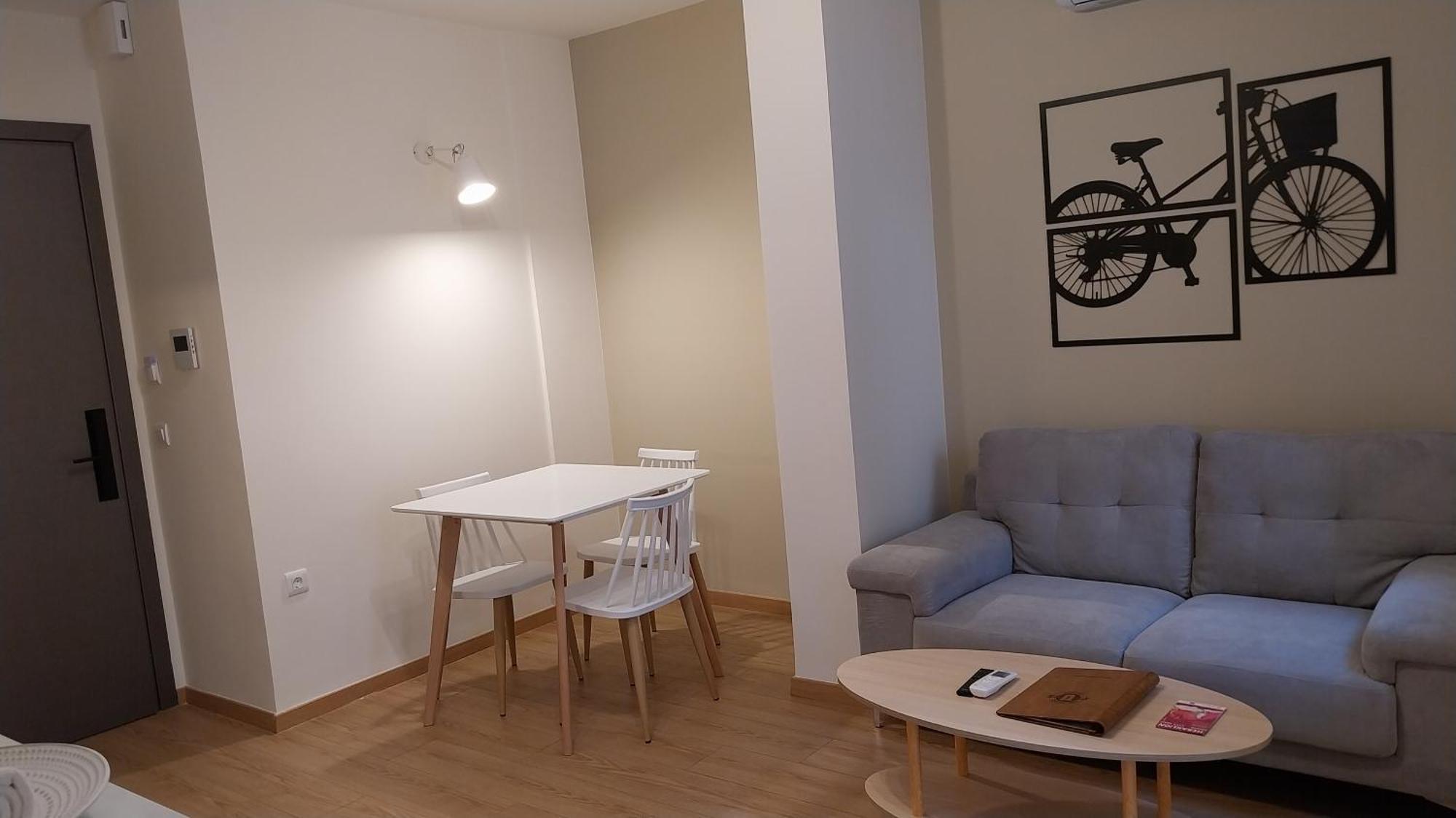 Uni Island - City Heart Suites كاندية المظهر الخارجي الصورة